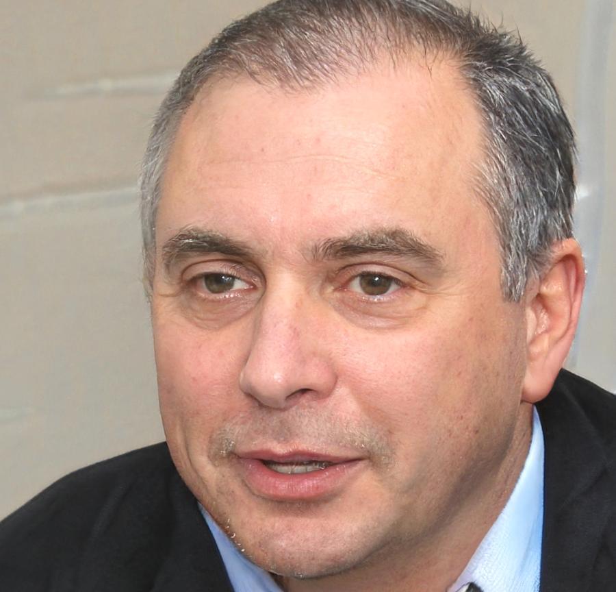Portrait de Marc Dubois, formateur principal